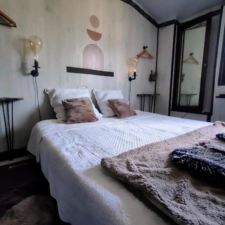 2Ch 4Pers Matelas M De Forme Kitchenette Sdb Wc Au Calme Cote Jardin Tulle Exterior photo